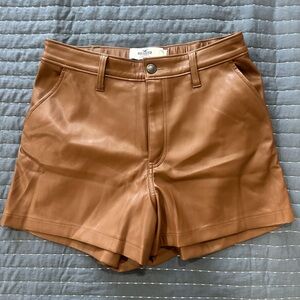 Hollister Women's Tan High Waist Shorts